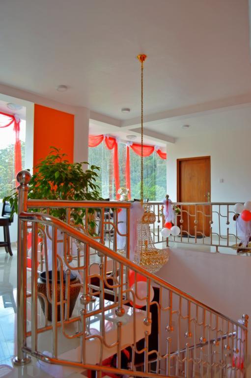 Yoho Toppass Breeze Hotel Nuwara Eliya Buitenkant foto