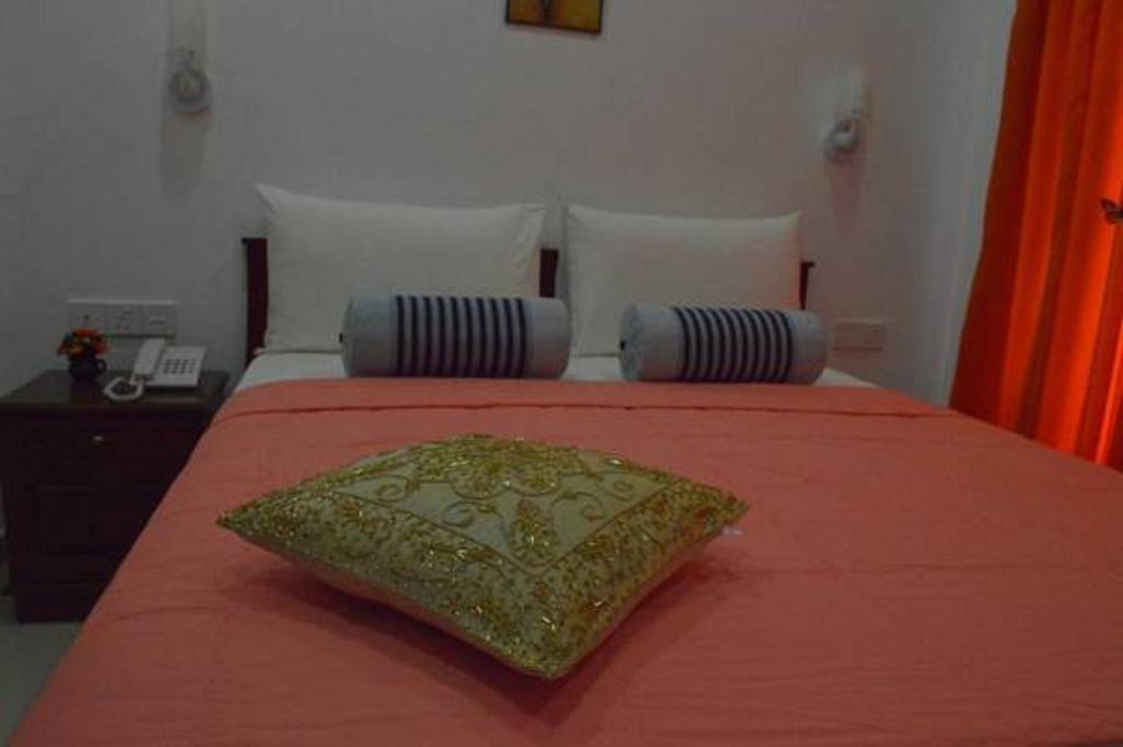 Yoho Toppass Breeze Hotel Nuwara Eliya Buitenkant foto